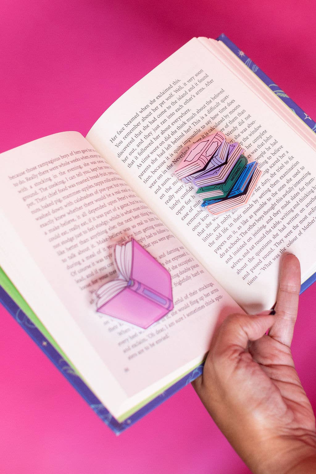Stacks on Stacks Book Phone Grip – Cute Book Lover