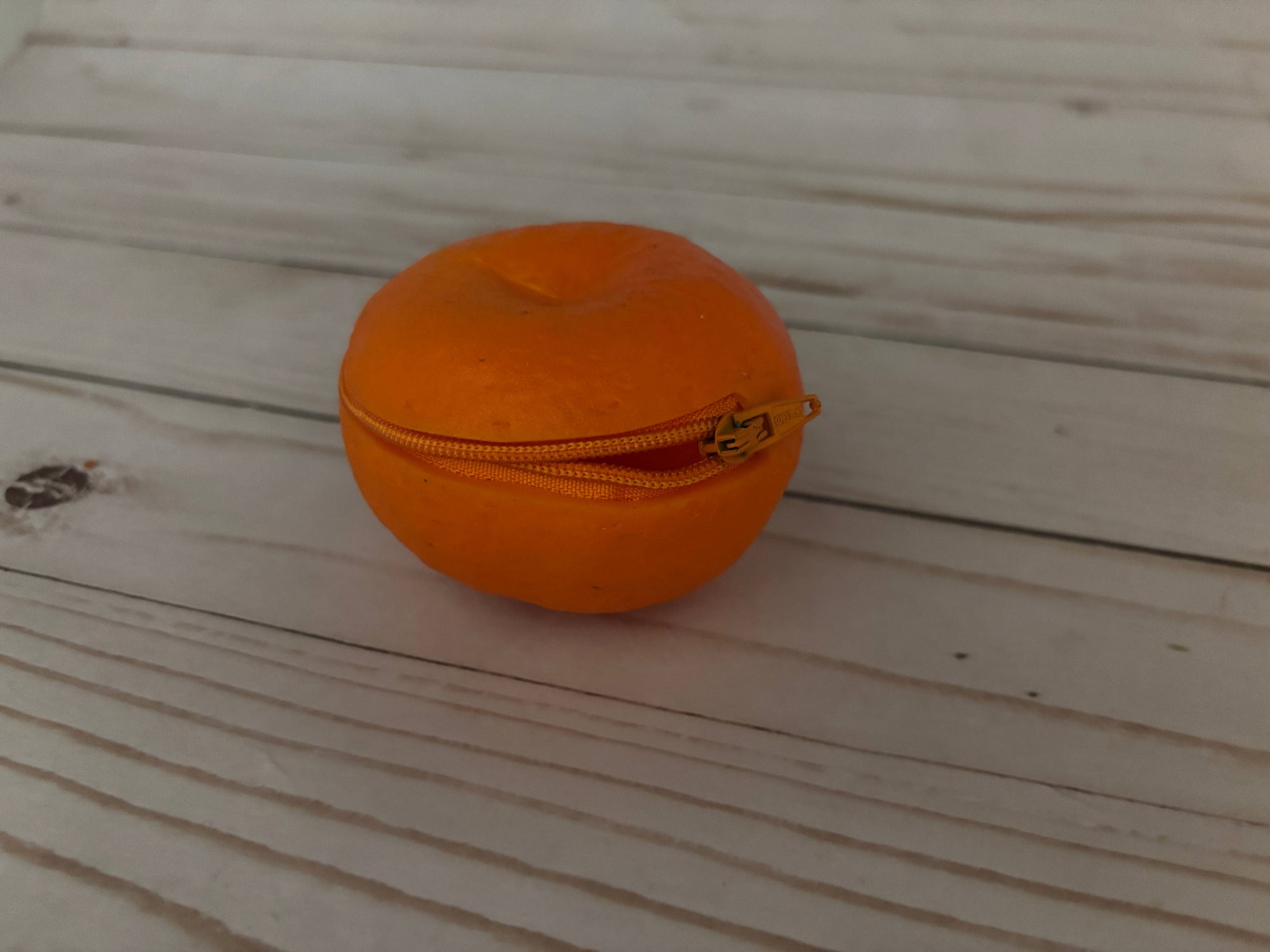 Gag Gift Coin Purse Mandarina Tangerine