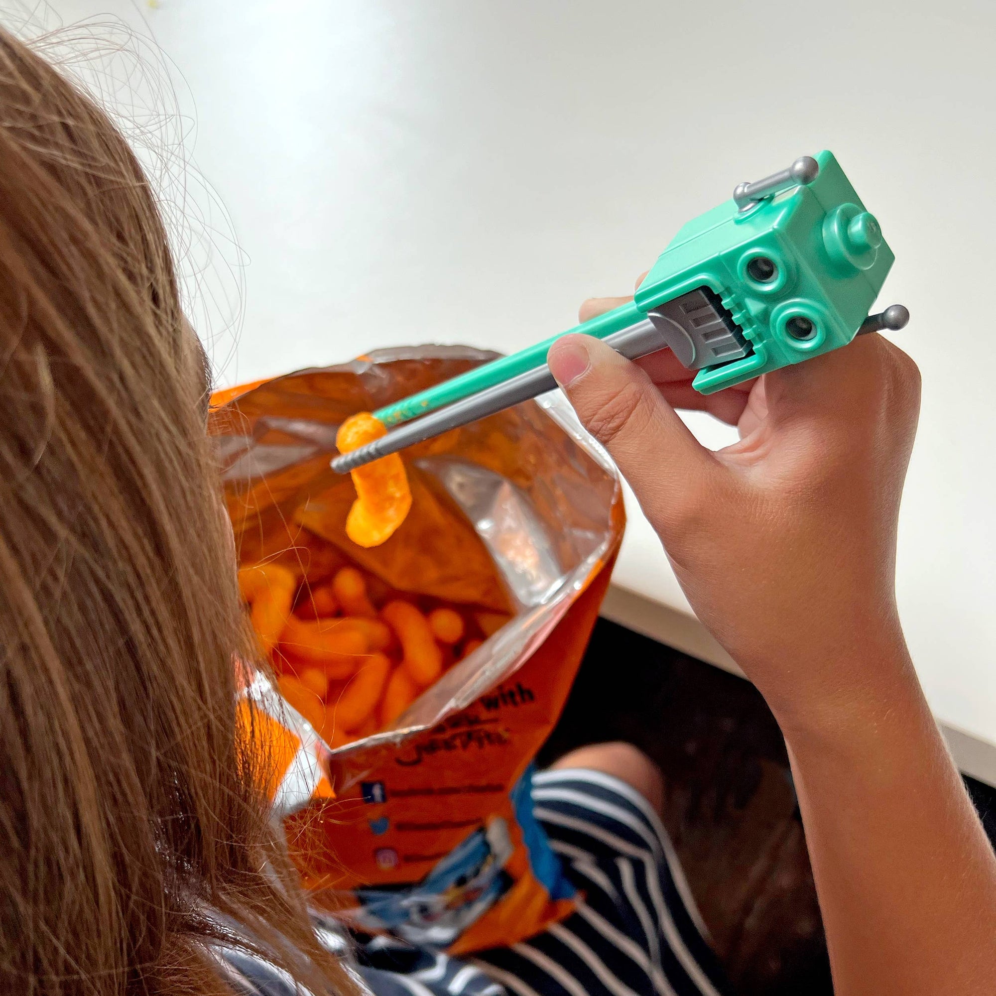Munchtime - Robot Chopsticks