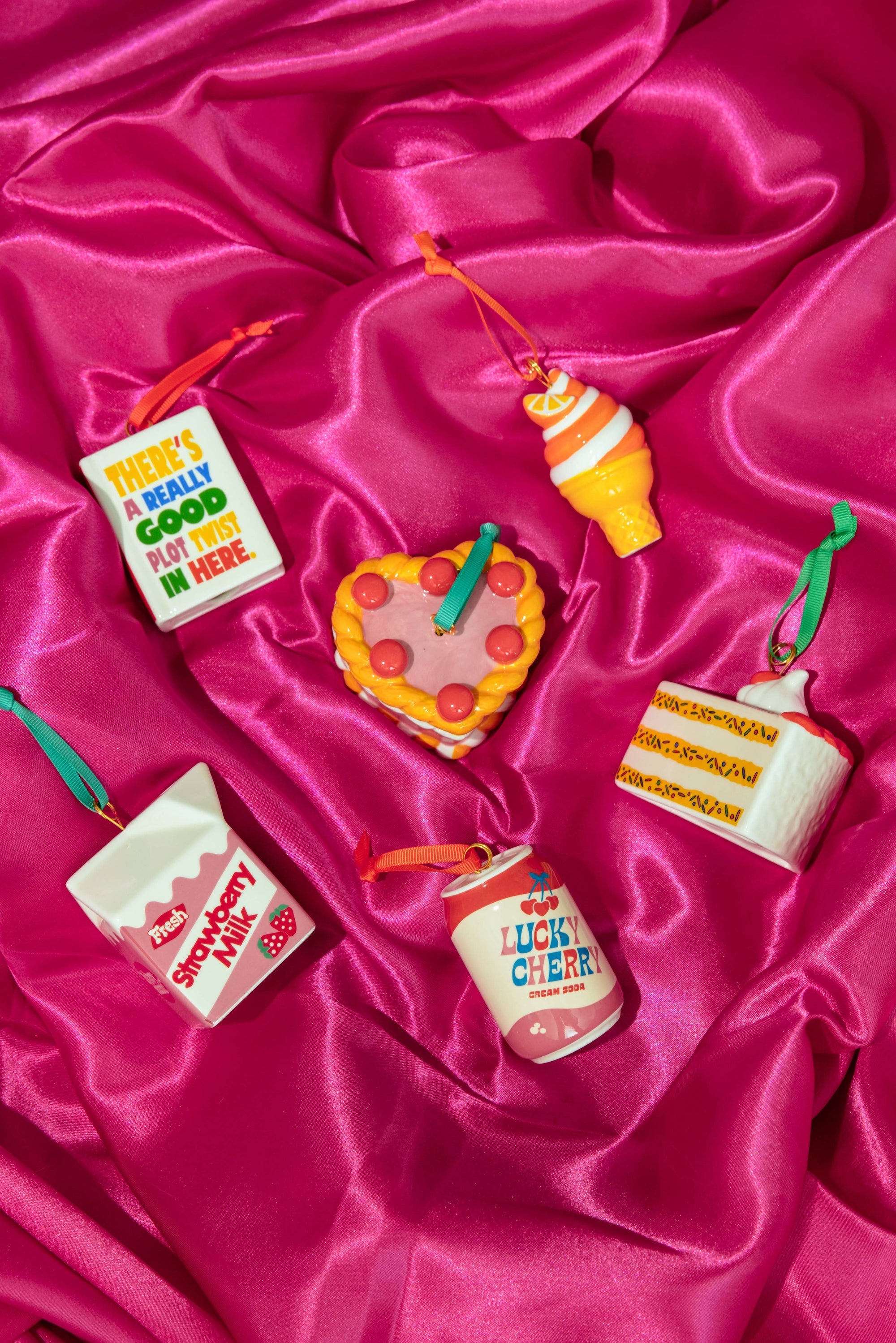 Ornament, Heart Cake