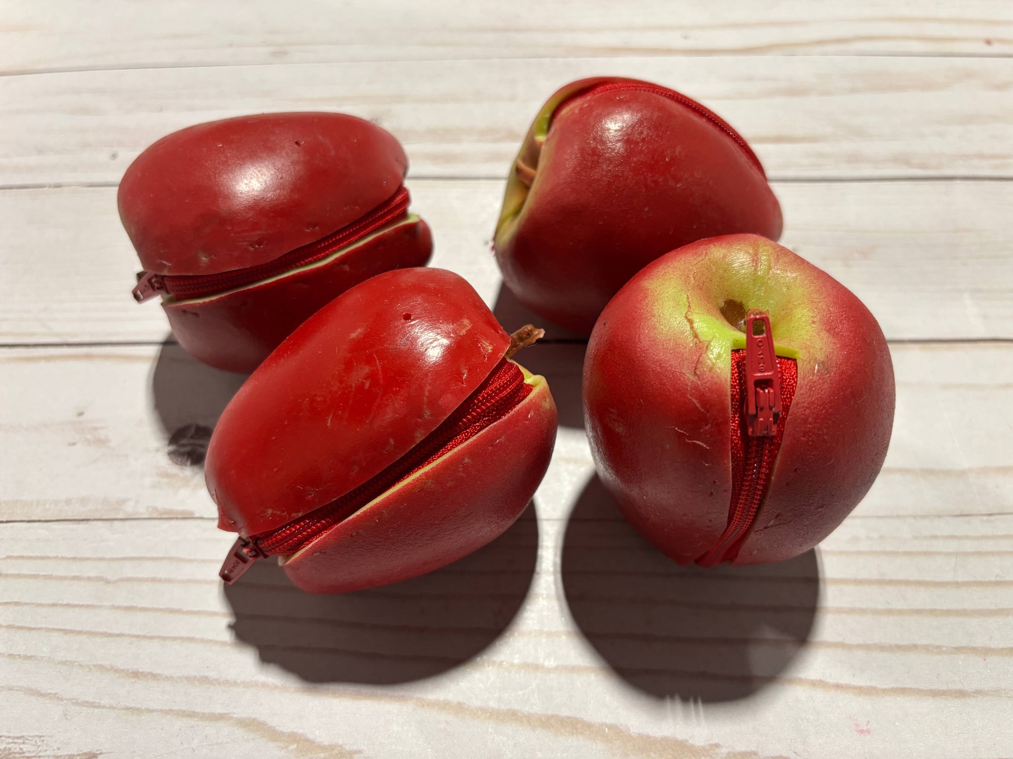 Gag Gift Coin Purse Apple