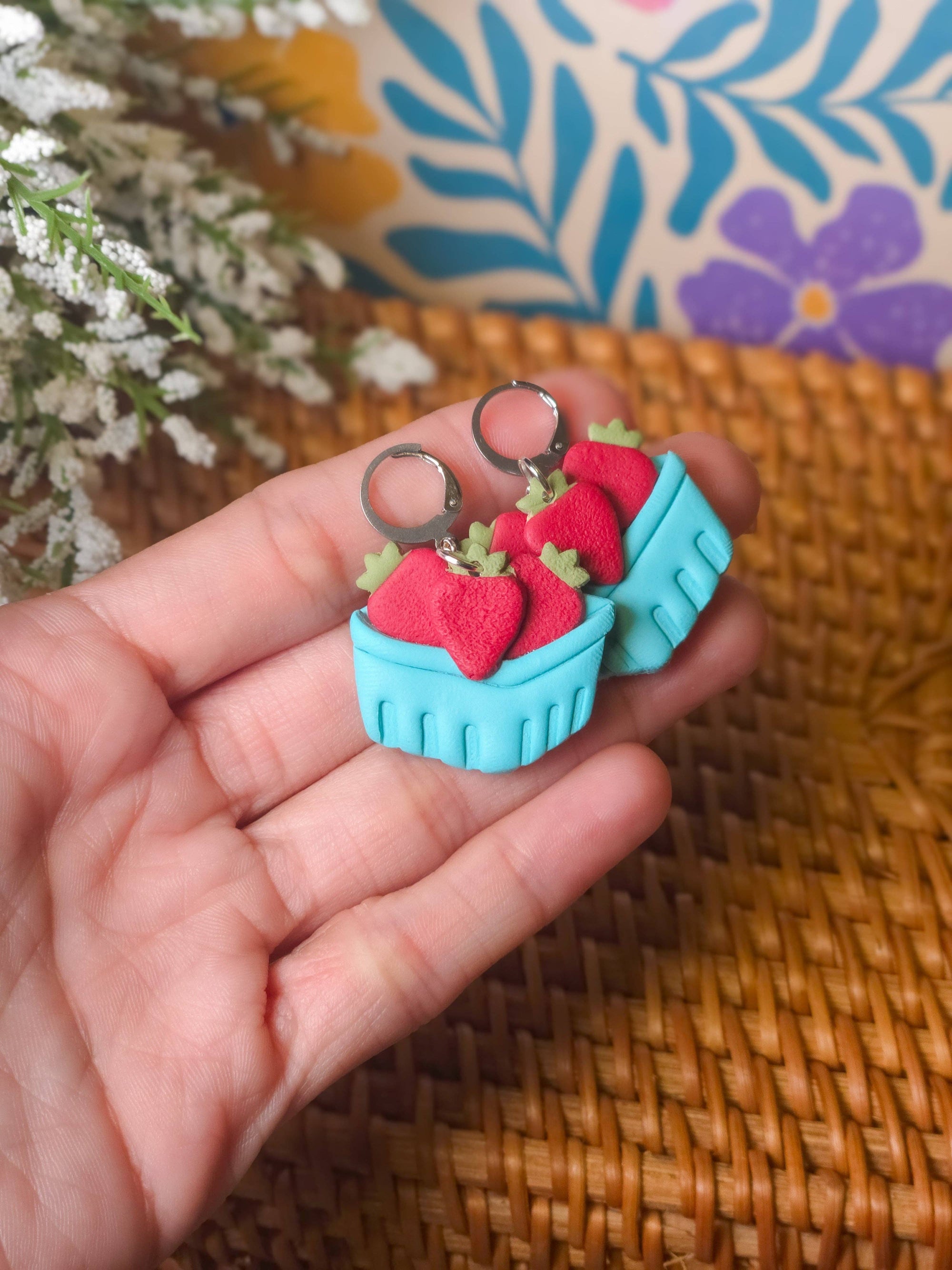Berry Basket Huggies