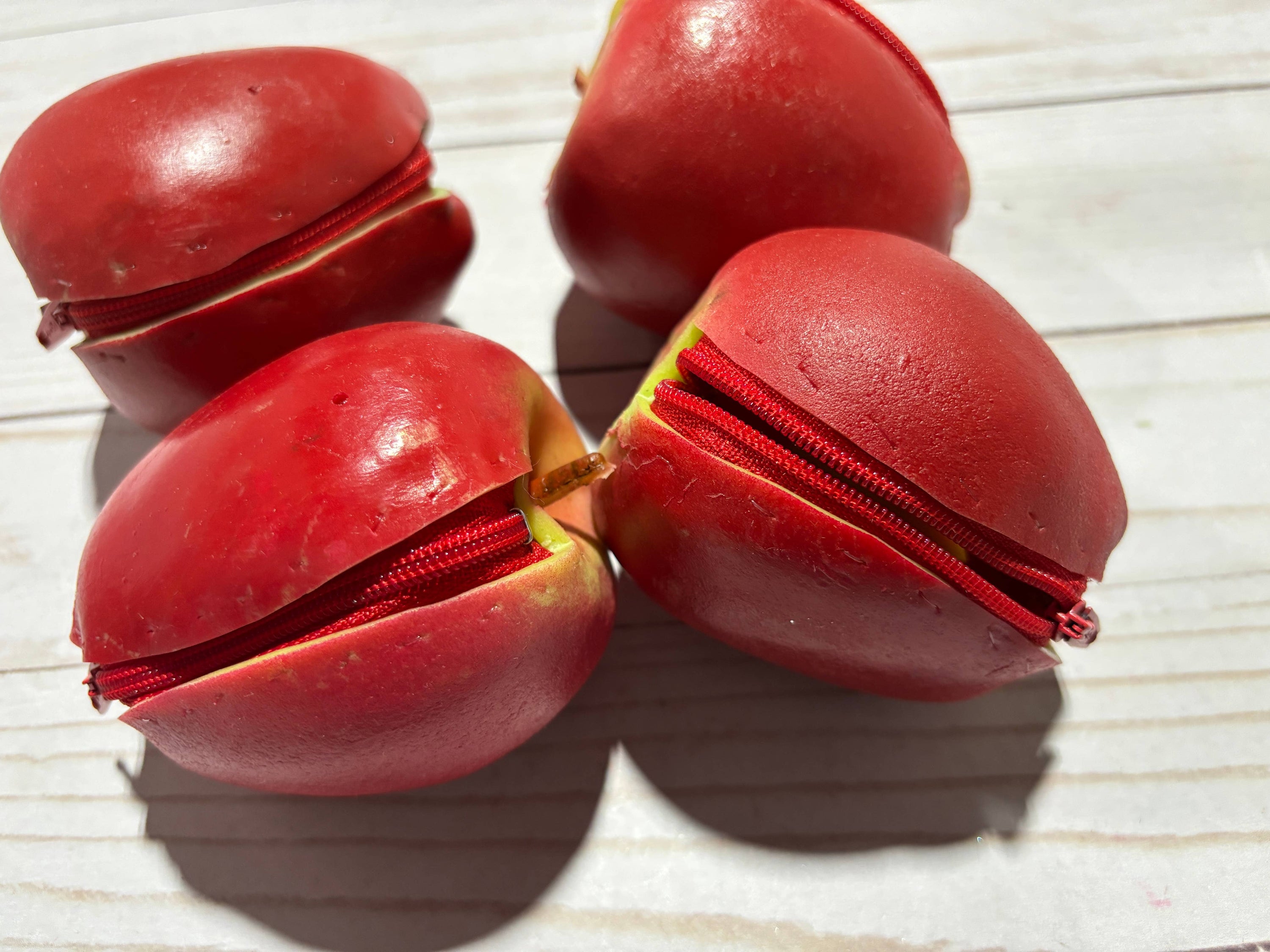 Gag Gift Coin Purse Apple