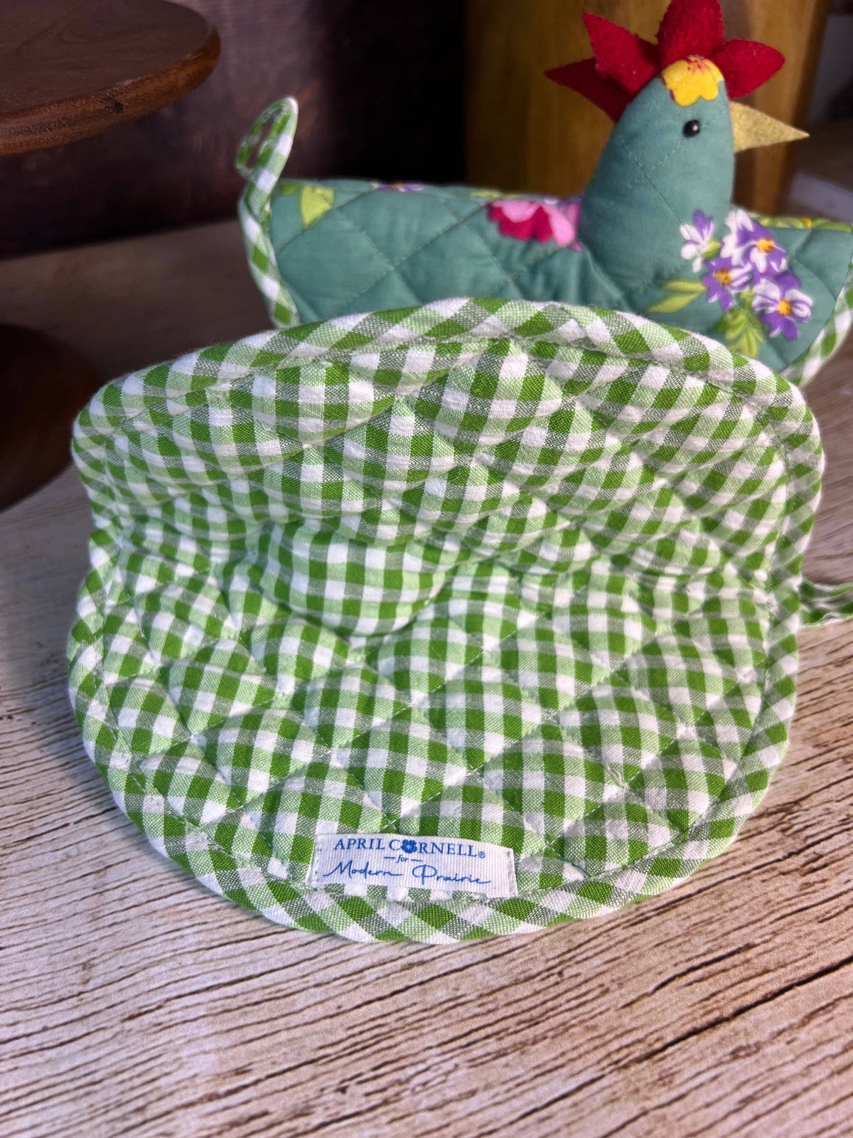 Happy Hen Potholder in Green Floral