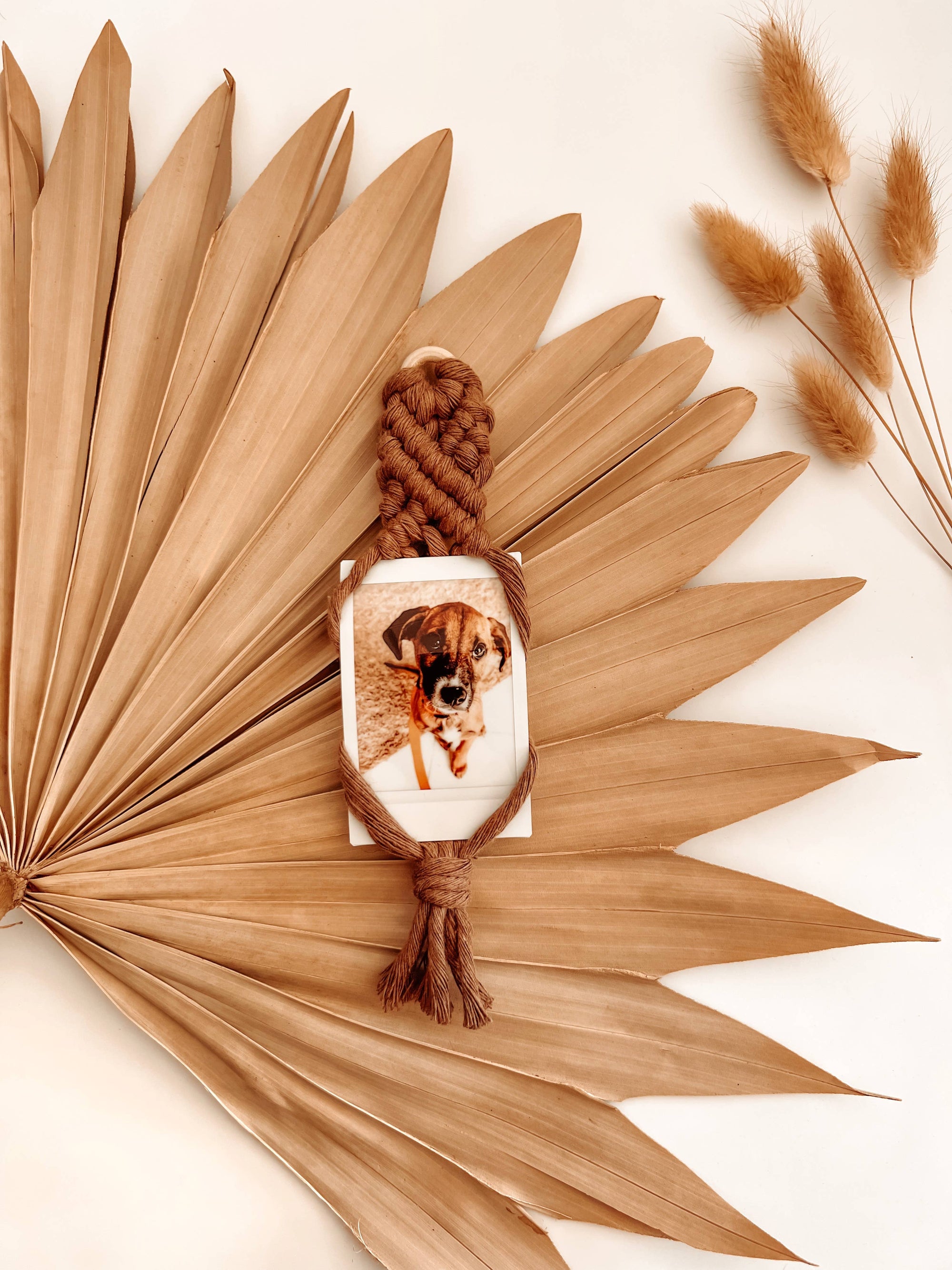 Macrame Polaroid Holder | Picture Hanging Magnet for Fridge